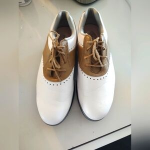 Women's Golf Shoes Like New (7) eMerge Tan & White